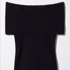 Wilfred Vertou Off shoulder sweater - M (Aritzia)
